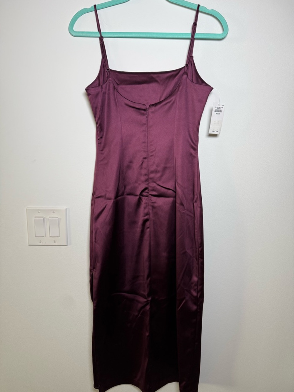 NWT Abercrombie & Fitch Satin Midi Dress in Plum - Picture 2 of 4